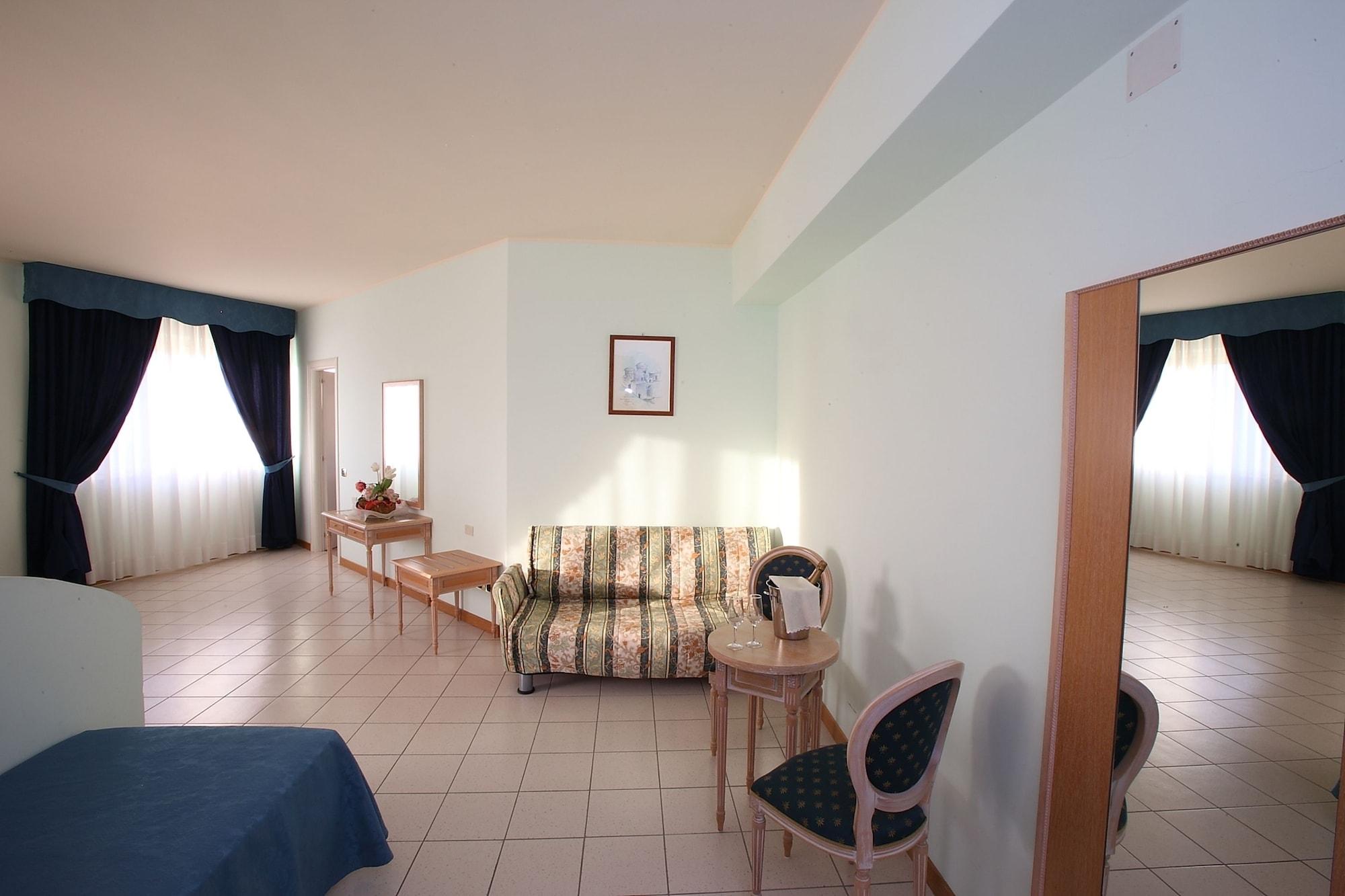 Partenone Resort Hotel Riace Marina Exterior foto